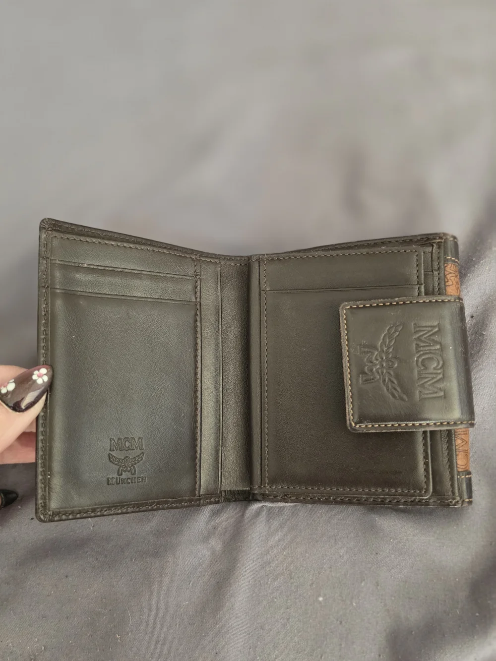 AUTHENTIC MCM Two-Tone Brown Monogram Compact Wallet with Gold Plate - Picture 4 of 11